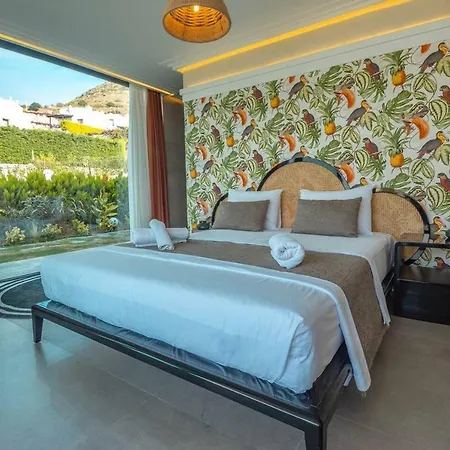 Villa Marinhill Orange High Luxury Villa *